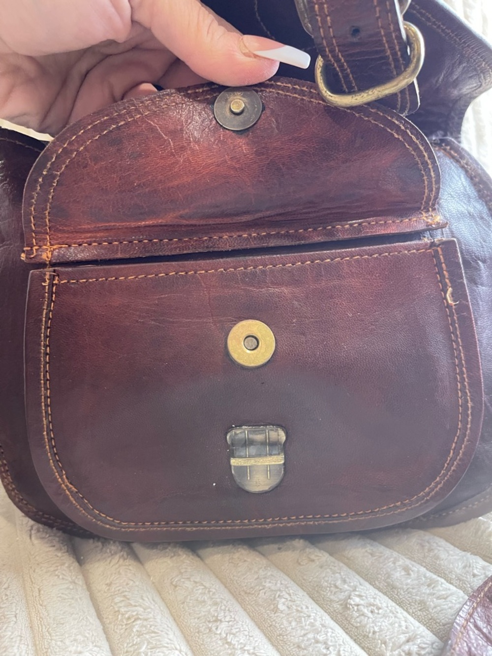 Vintage Chocolate Brown Leather Satchel with Buckle - Picture 8 of 11